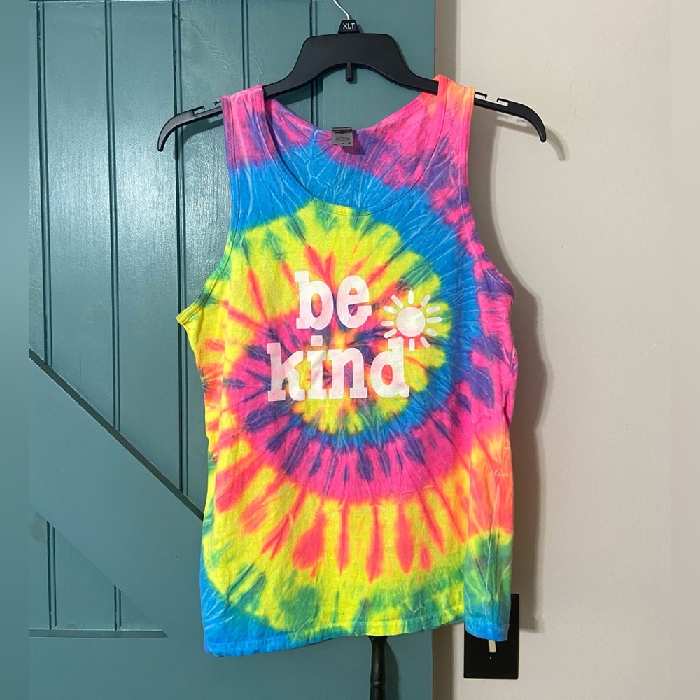 Be Kind Tie Dye Womens Tank Top Size Medium